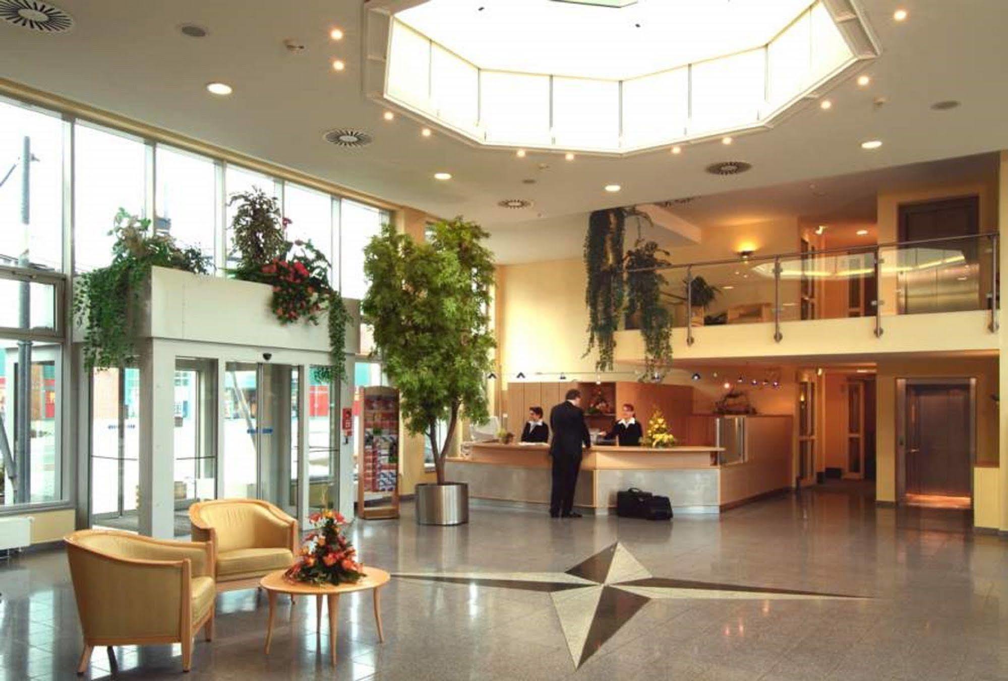 Rilano 24/7 Hotel Wolfenbüttel Buitenkant foto